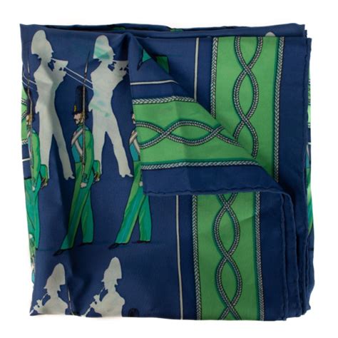 hermes carre la grande parade|hermes scarf editeur.